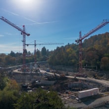 Blick auf die Baustelle zur Pantanal Voliere im Zoo Zürich.