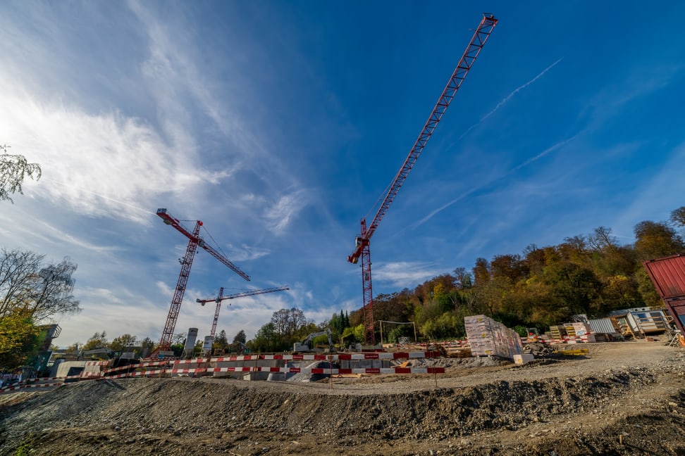 Baustelle für die Pantanal Voliere im Zoo Zürich im Herbst 2024.