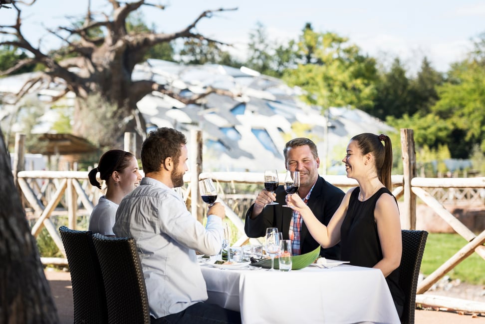 Event beim Ubele Pavillon in der Lewa Savanne