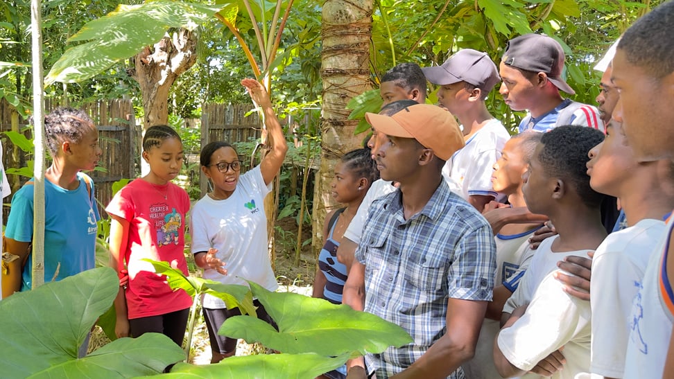 Conservation Fellow Najoroniaina Raharimalala, Leiterin Umweltbildung bei WCS Madagascar.