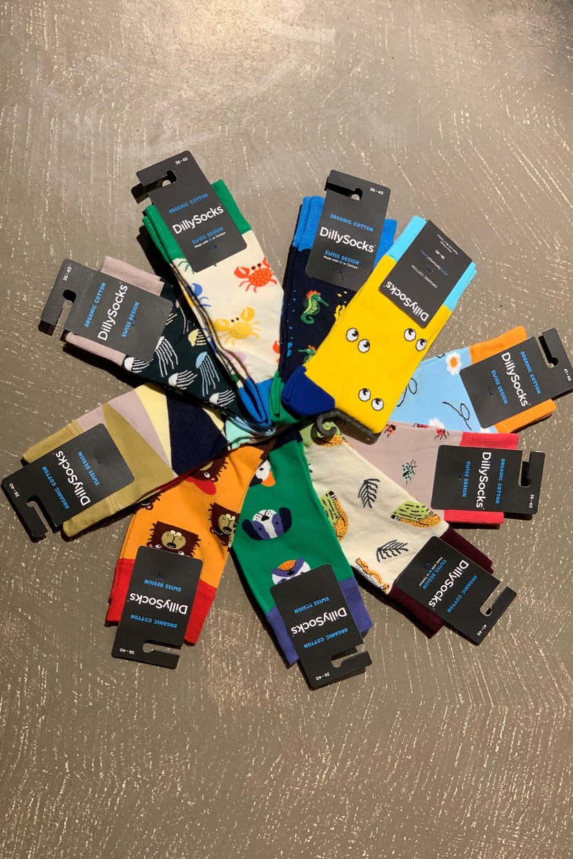 Auslage im Zooshop mit Dilly-Socken.